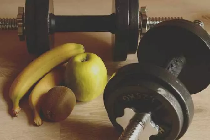 What should I eat before a workout on a daily basis?